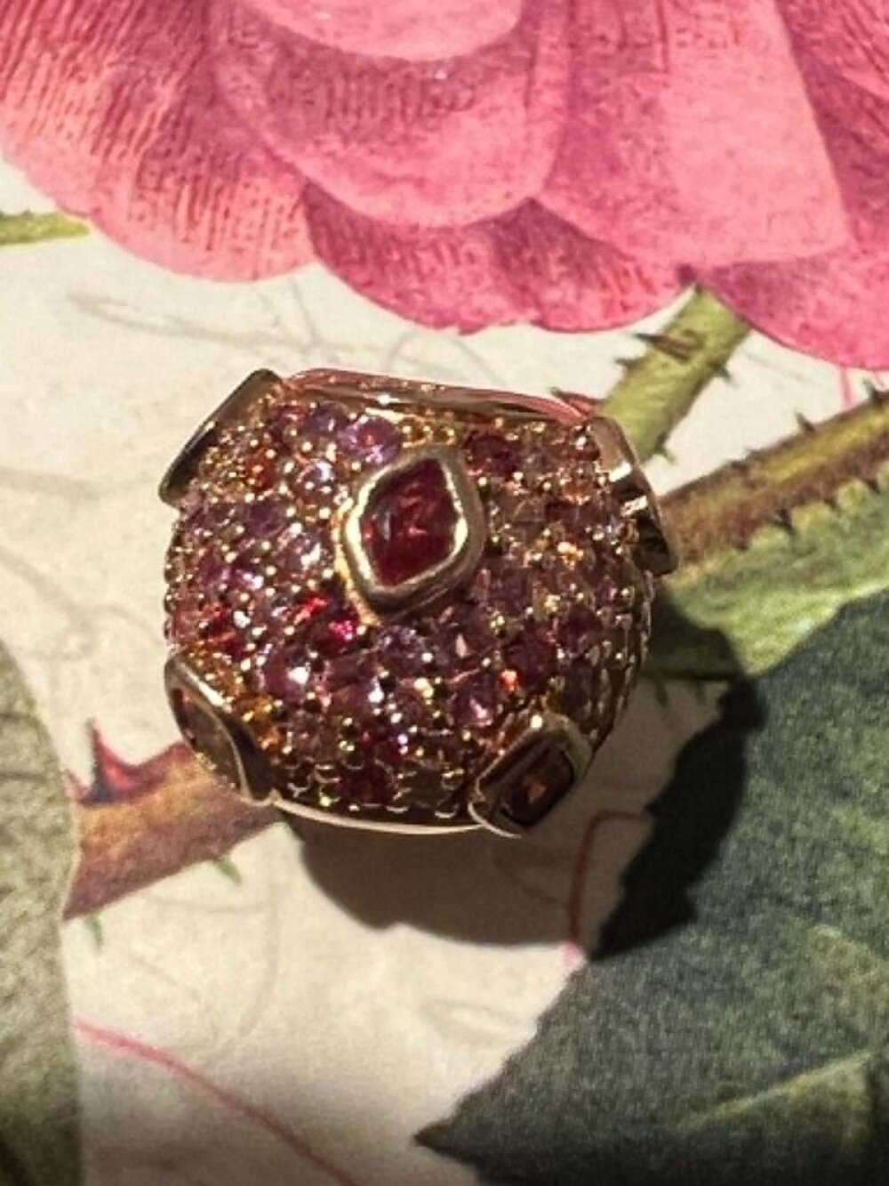 Authentic Pandora Rose Kiss Pave Charm #788702C01